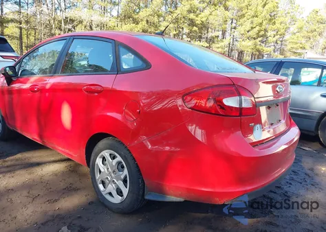 2013 Ford Fiesta Se из США, поврежденный, VIN 3FADP4BJ7DM202904